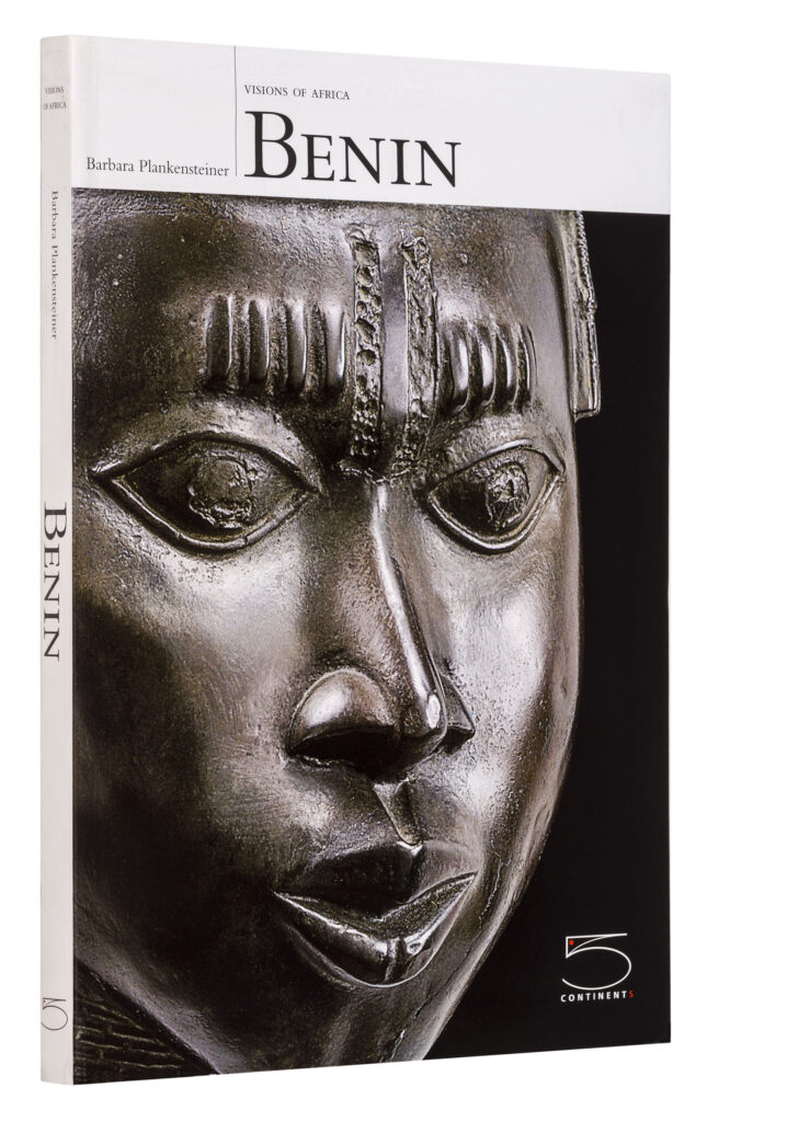 5 Continents Editions_9788874394104_Benin_cover