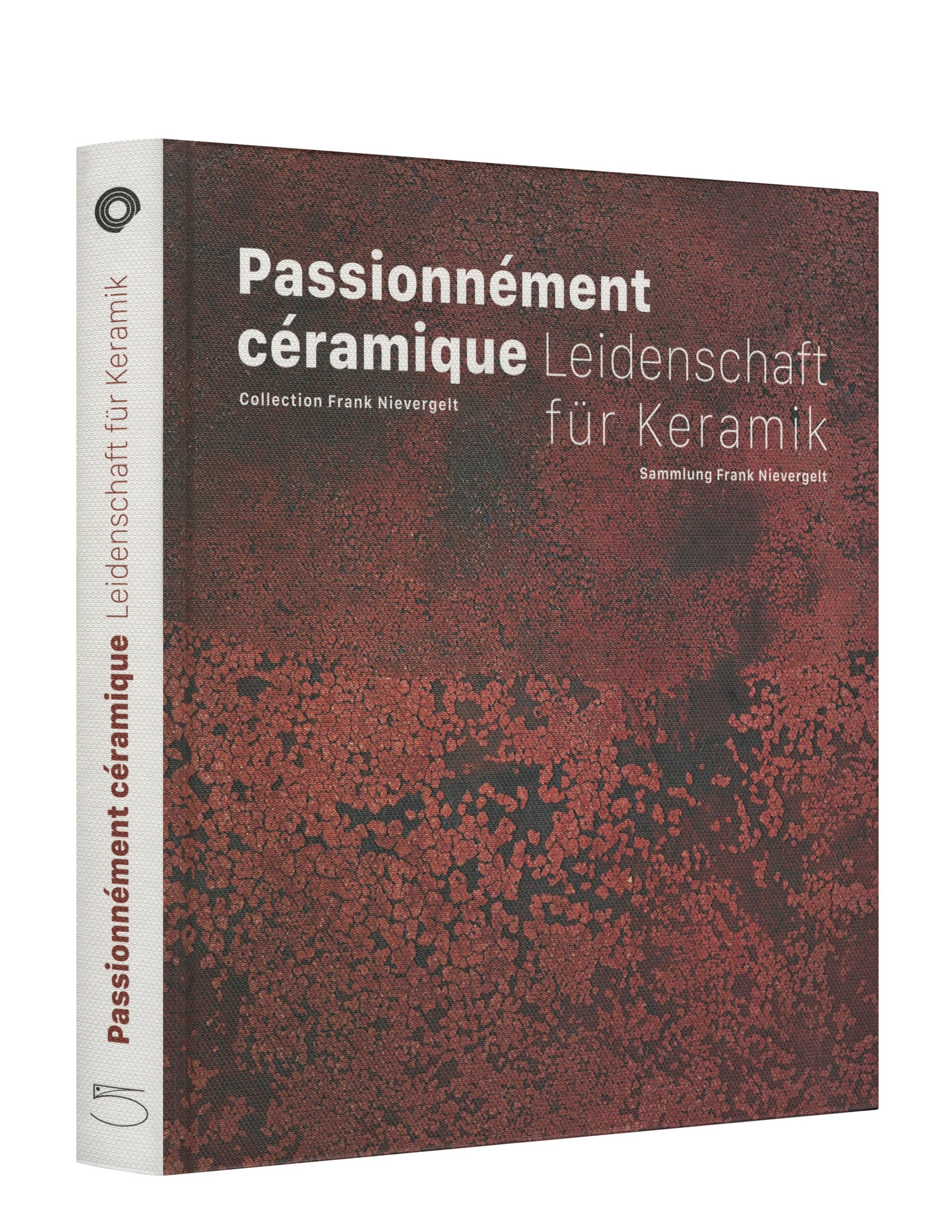 5 Continents Editions_9788874397341_Passionnement ceramique_cover_low