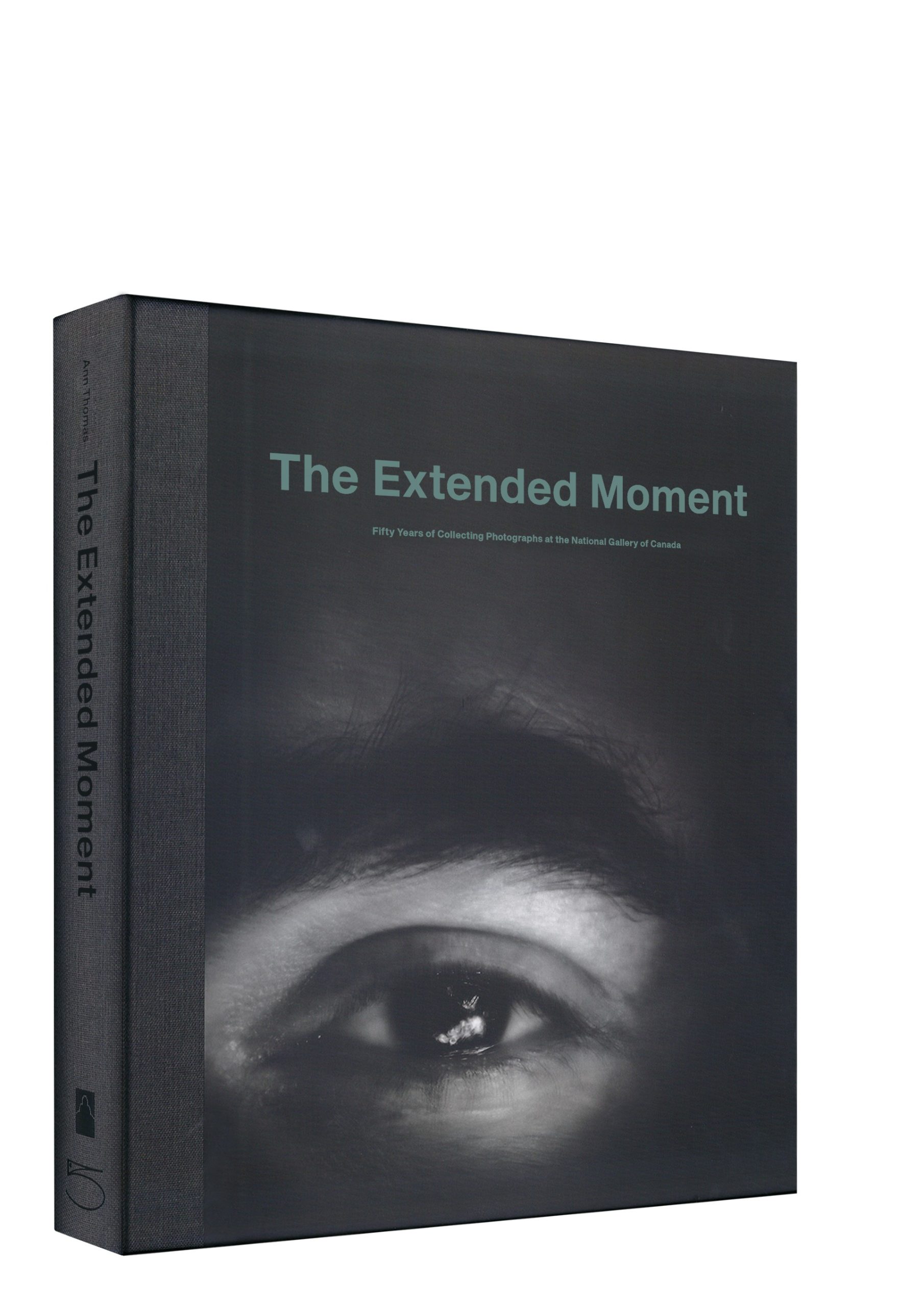 5 Continents Editions_9788874398027_The Extended Moment_cover 3D